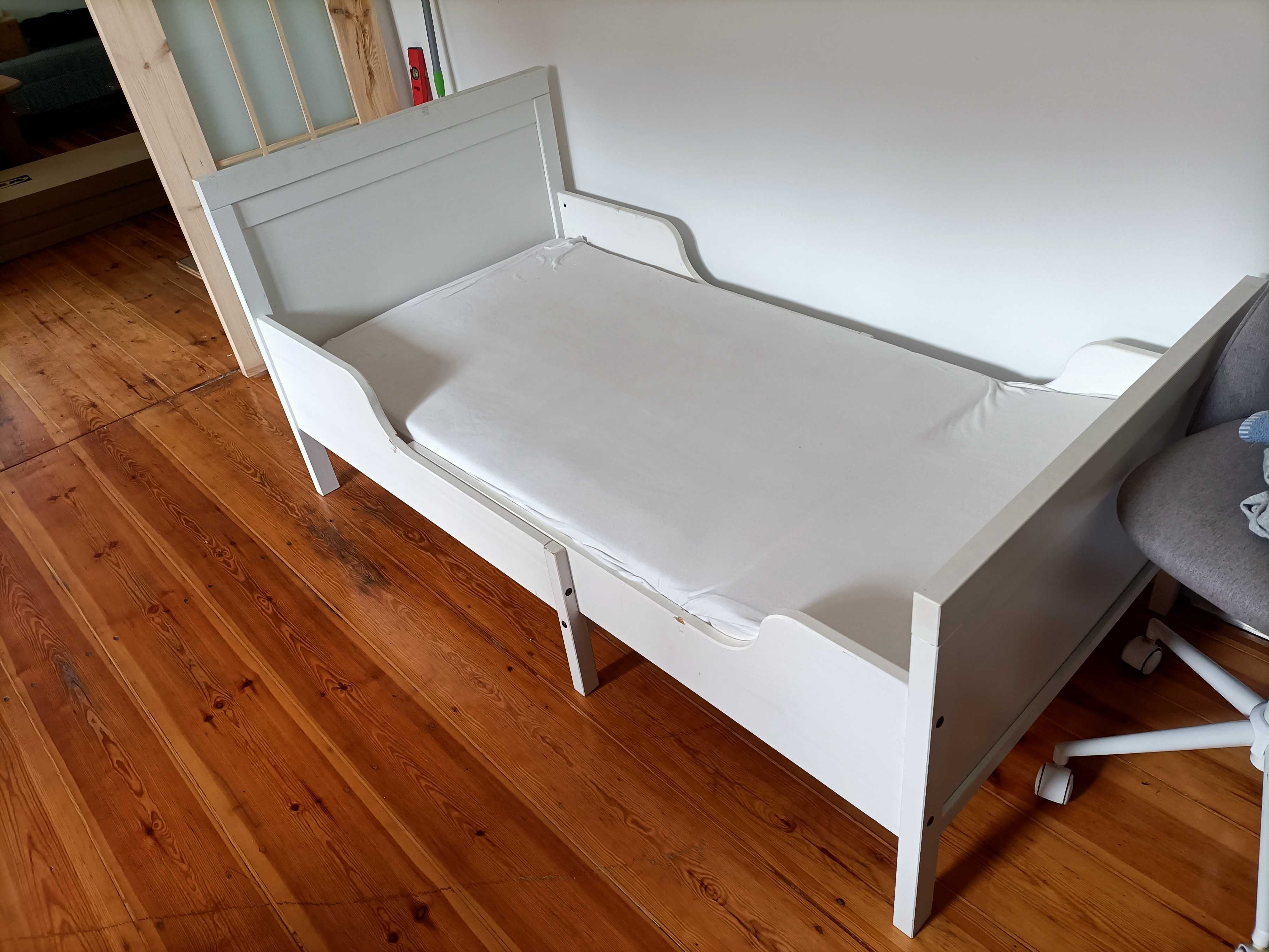 Łóżko dziecięce Ikea Sundvik z materacem