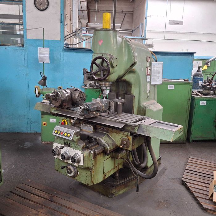 Frezarka pionowa FSS-315x1250