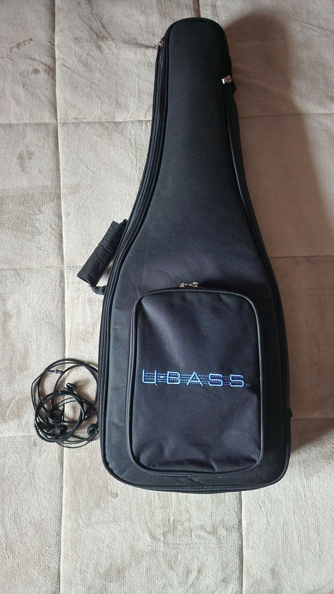 Baixo ukulele Kala SUB U-bass
