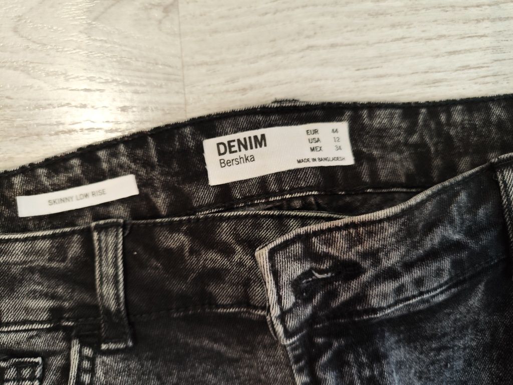 Джинсы Bershka skinny jeans, Reserved Denim джинсы скинны