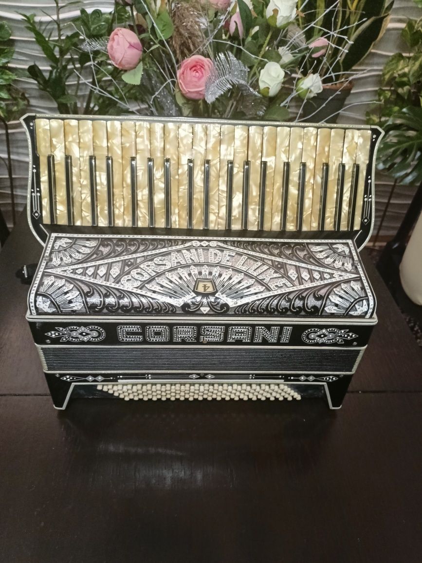Akordeon włoski Corsani de Luxe