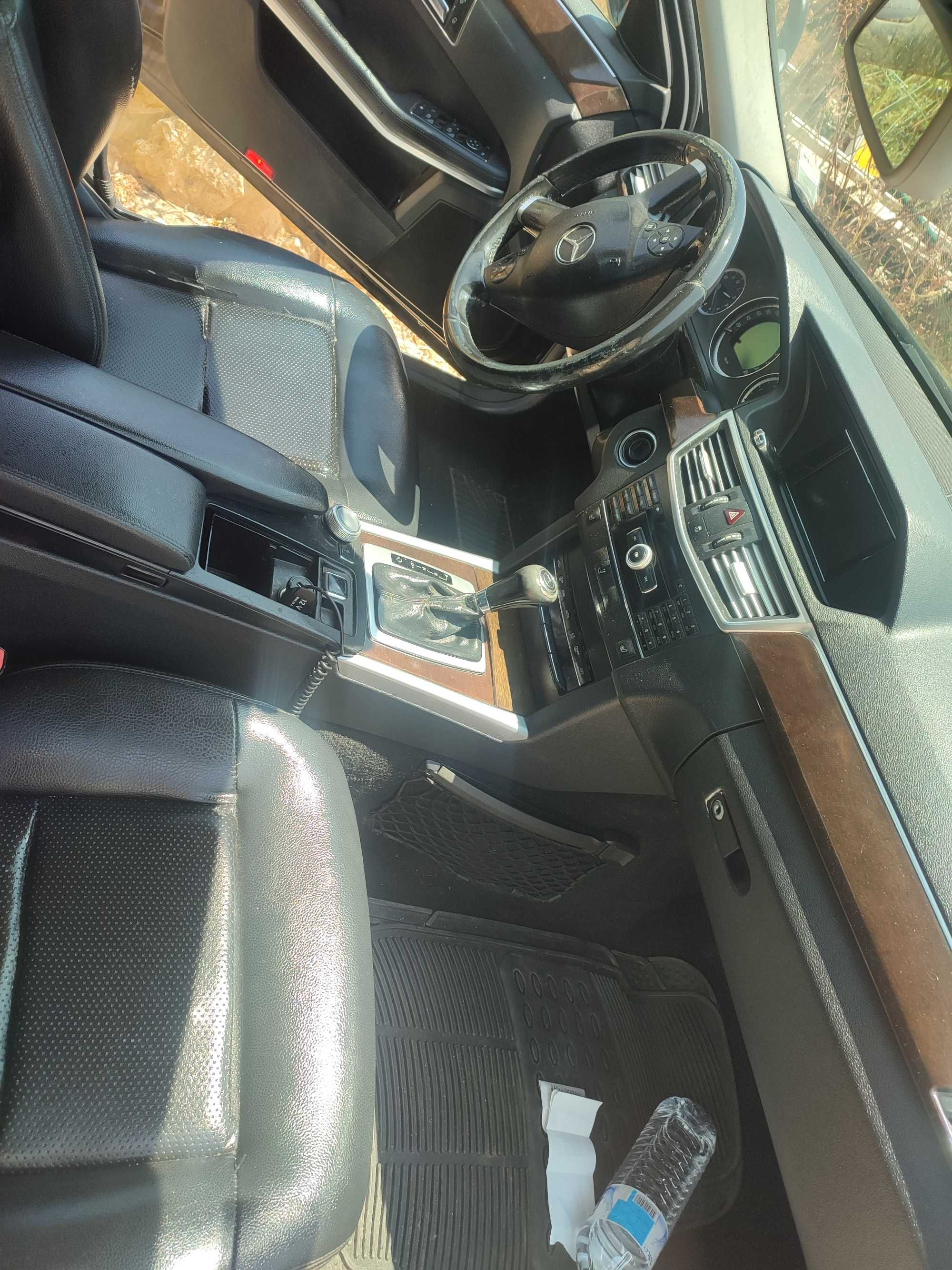 Mercedes Benz e220