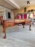 Stylowe biurko Chippendale 173 cm z litego rzeźbionego drewna
