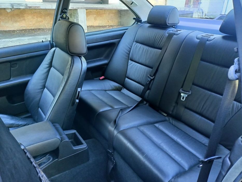 BMW E36 coupe 316i . Auto w świetnym stanie. Środek idealny.
