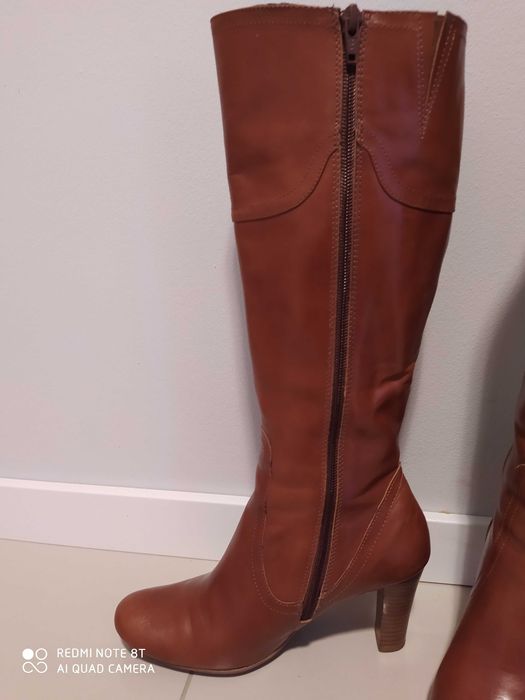 Kozaki z rudej skóry rozmiar 36