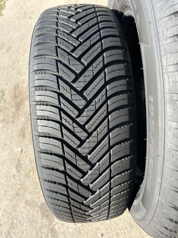 195/65 R15 Hankook Kinergy 4s /2022рік/2шт./всесезон/нові/