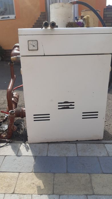 Газовий котел 2 -х контурний КС-Г-(ГВ)-24 ДSна 200 м.кв