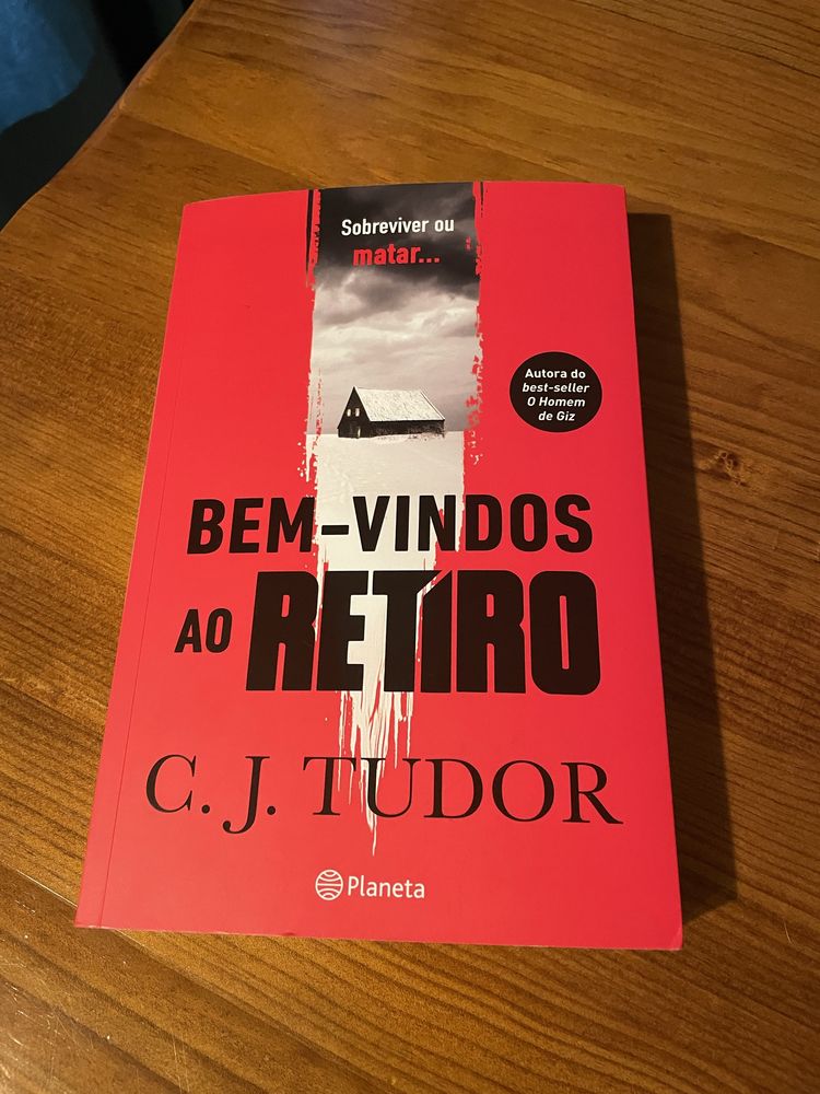 Livro Bem-Vindos ao Retiro de C. J. Tudor