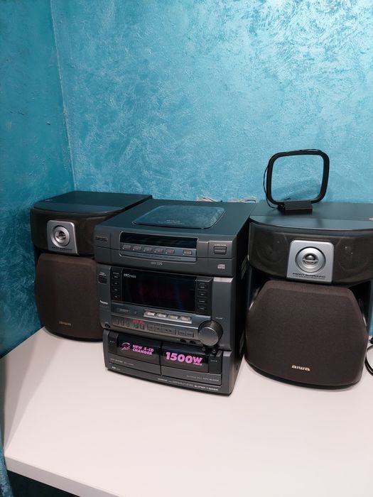 Продам музыкальный центр AIWA,.