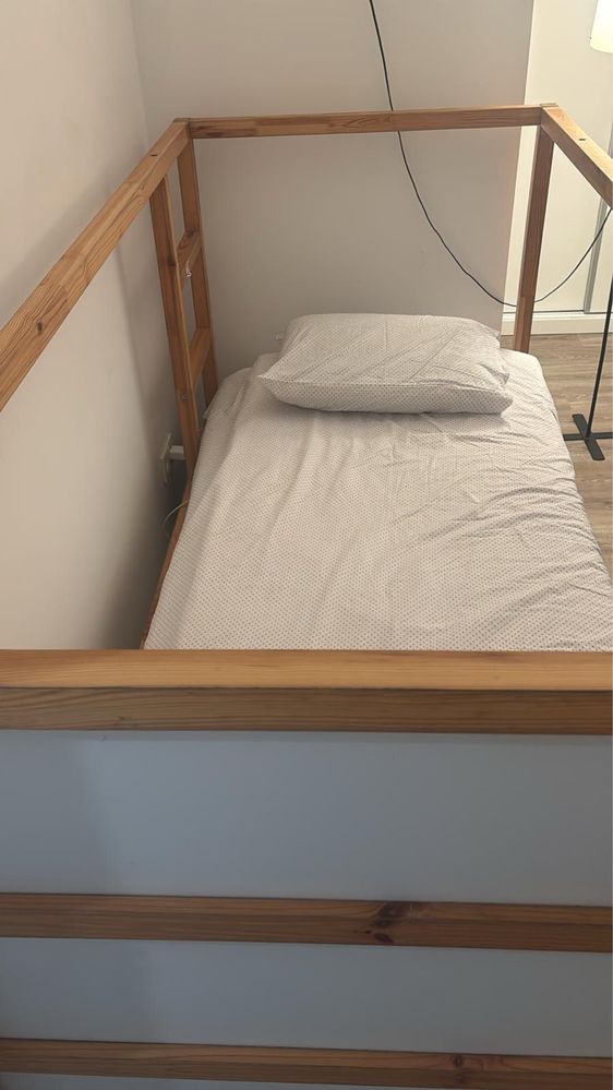 Cama de crianca ikea usada