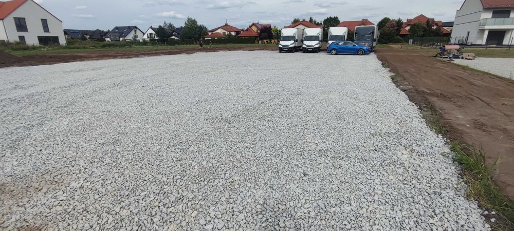 Parking do wynajęcia osobówki, bus, ciężarówki, Bielany Wrocławskie