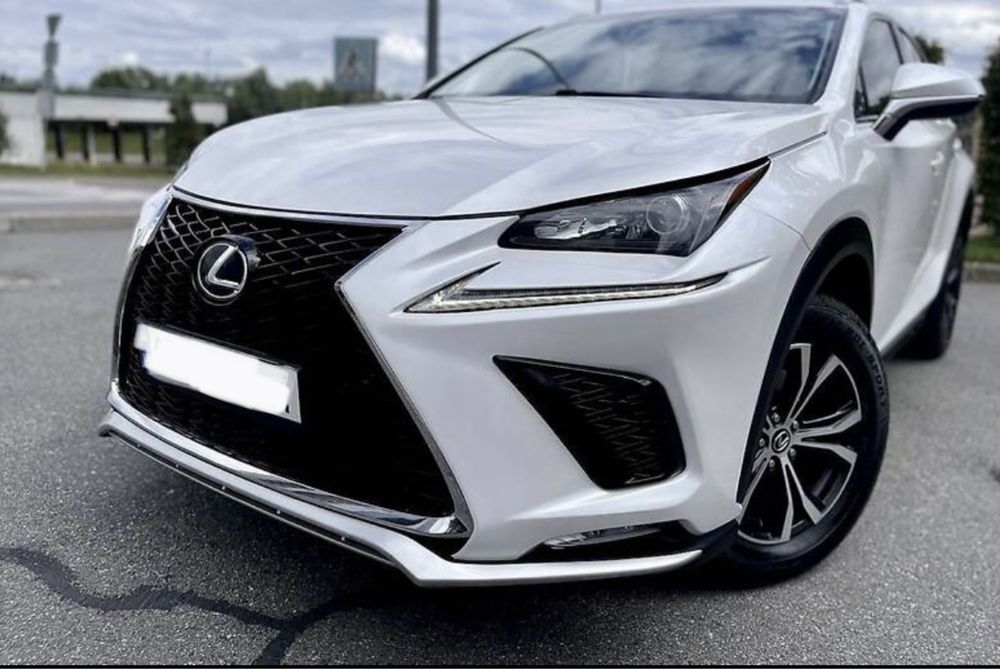 Бампер передний Lexus NX 2017-2021 + решетка F-Sport + хром кант AZ10