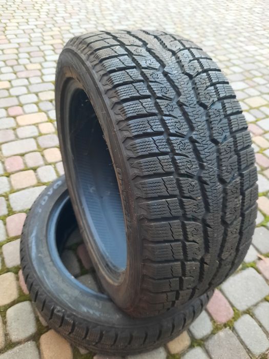 225 × 50 r17 TOYO