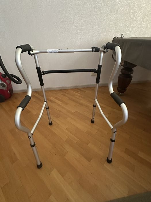 Ходунки для інвалідів Ortosalon DY04962L