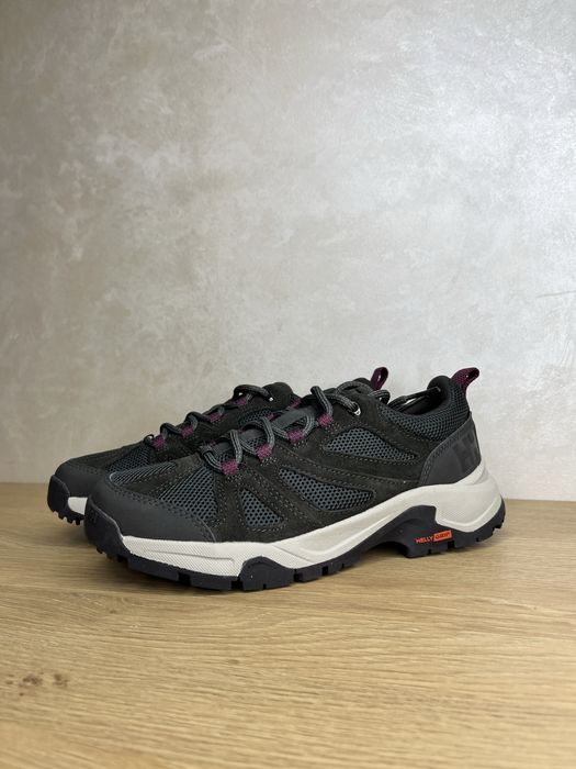 Кросівки жіночі Helly Hansen W Switchback Trail Low Ht 36,37, 37,5