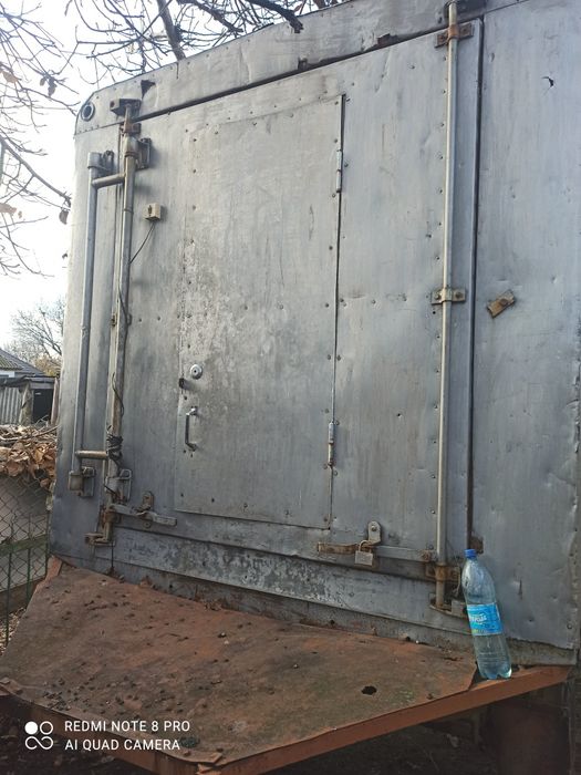 Продам Холодильник на колесах