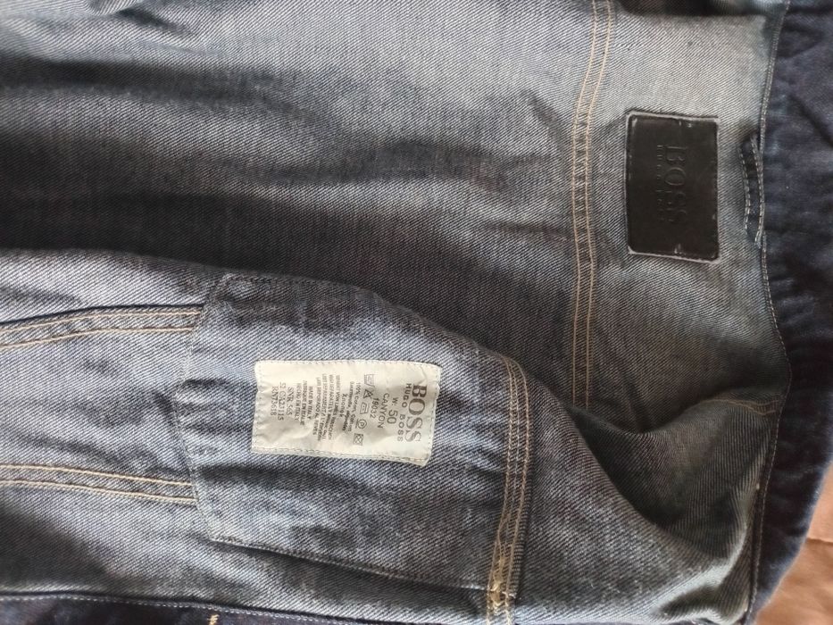 Джинсовая куртка Hugo Boss
