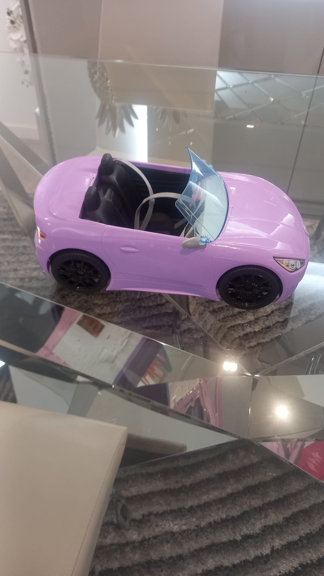 Carro da Barbie como novo