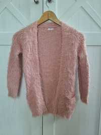 Różowy mięciutki sweterek r. 122