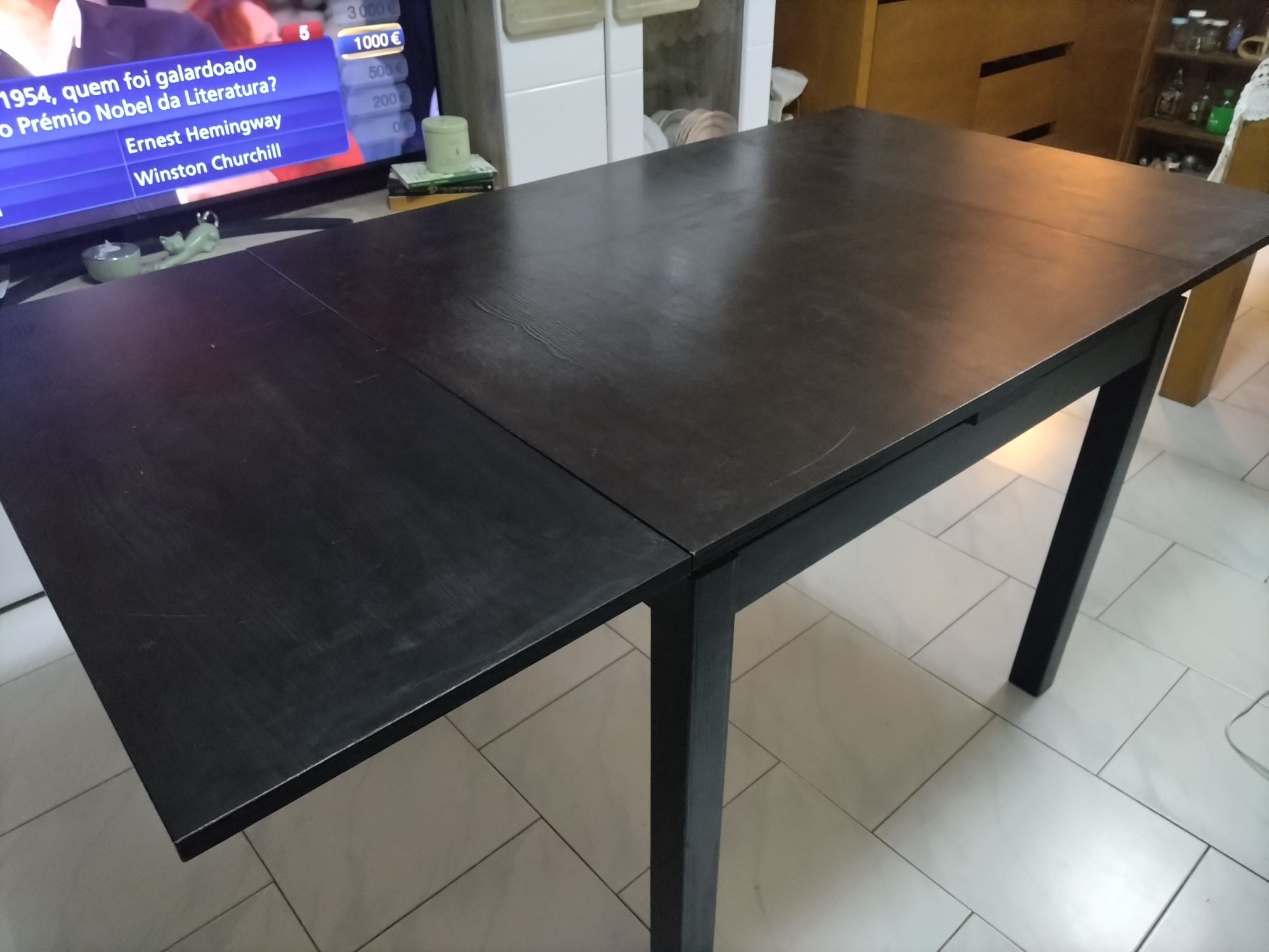 Mesa bjursta IKEA 
Tem