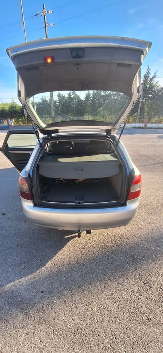 Audi A4 1.9 TDI ( SLine )