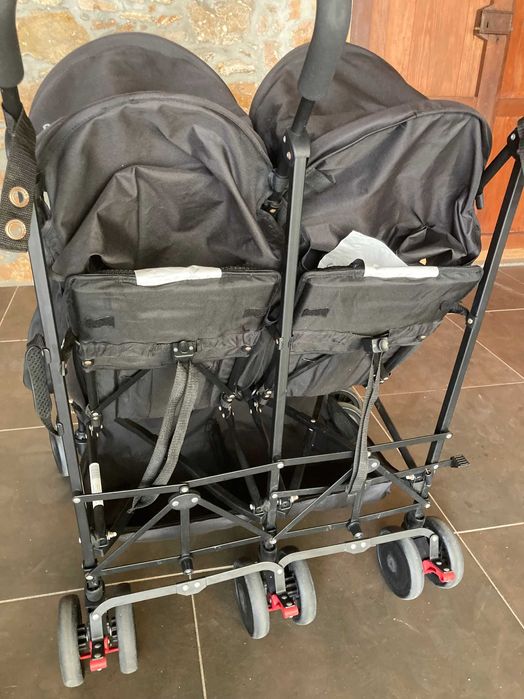 Carrinho de gémeos (marca: asalvo)