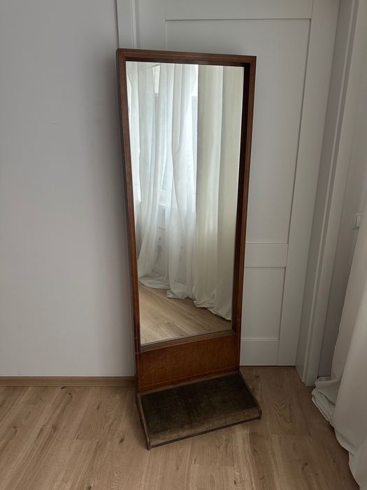 Genialne lustro, PRL