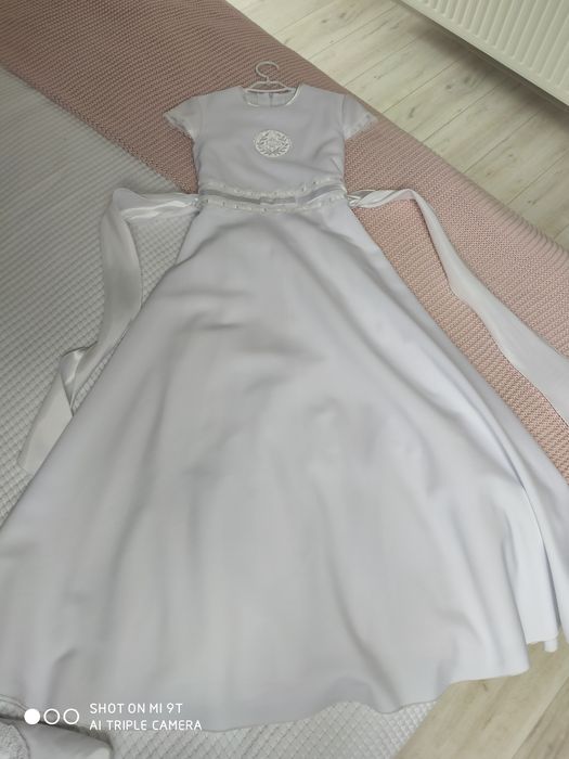 Przepiękna sukienka komunijna