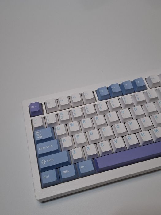 Акция!!! Беспродная игровая механическая клавиатура LANGTU LT75