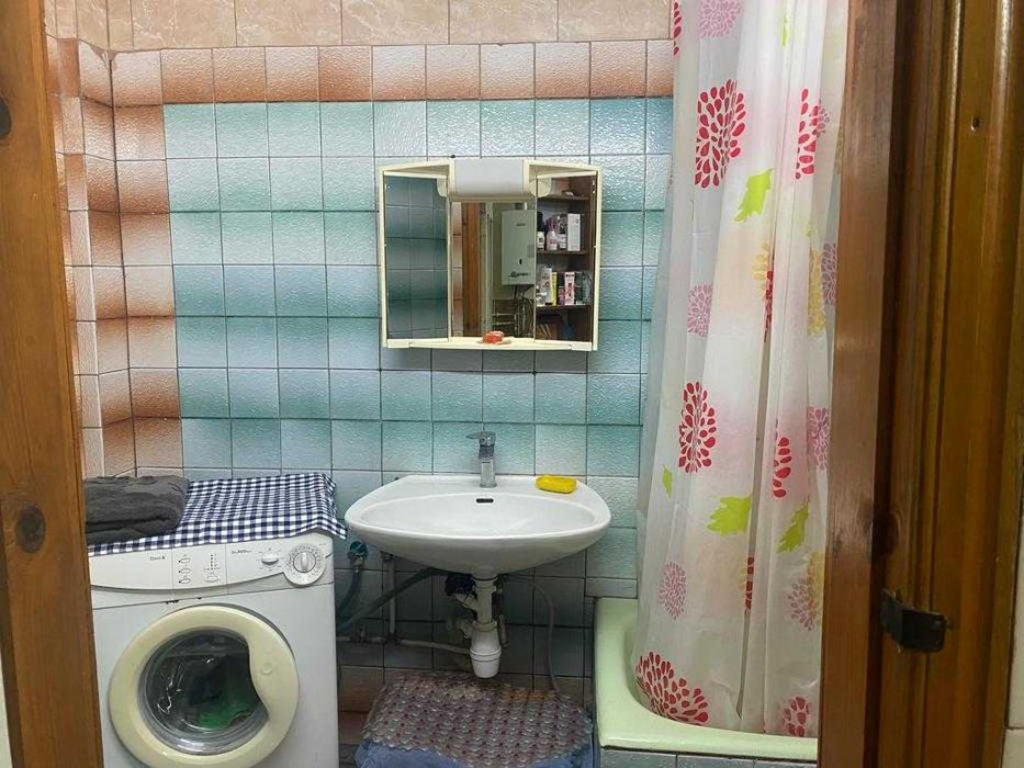 Продам  житловий будинок вул.Святославська м.Вишгород без комісії