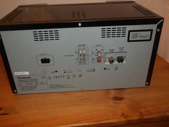 sistema hi-fi panasonic SA-AKX200 CD blootoothe música usb muito alto