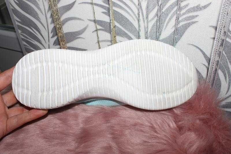 Skechers мокасіни 26.5 см устілка