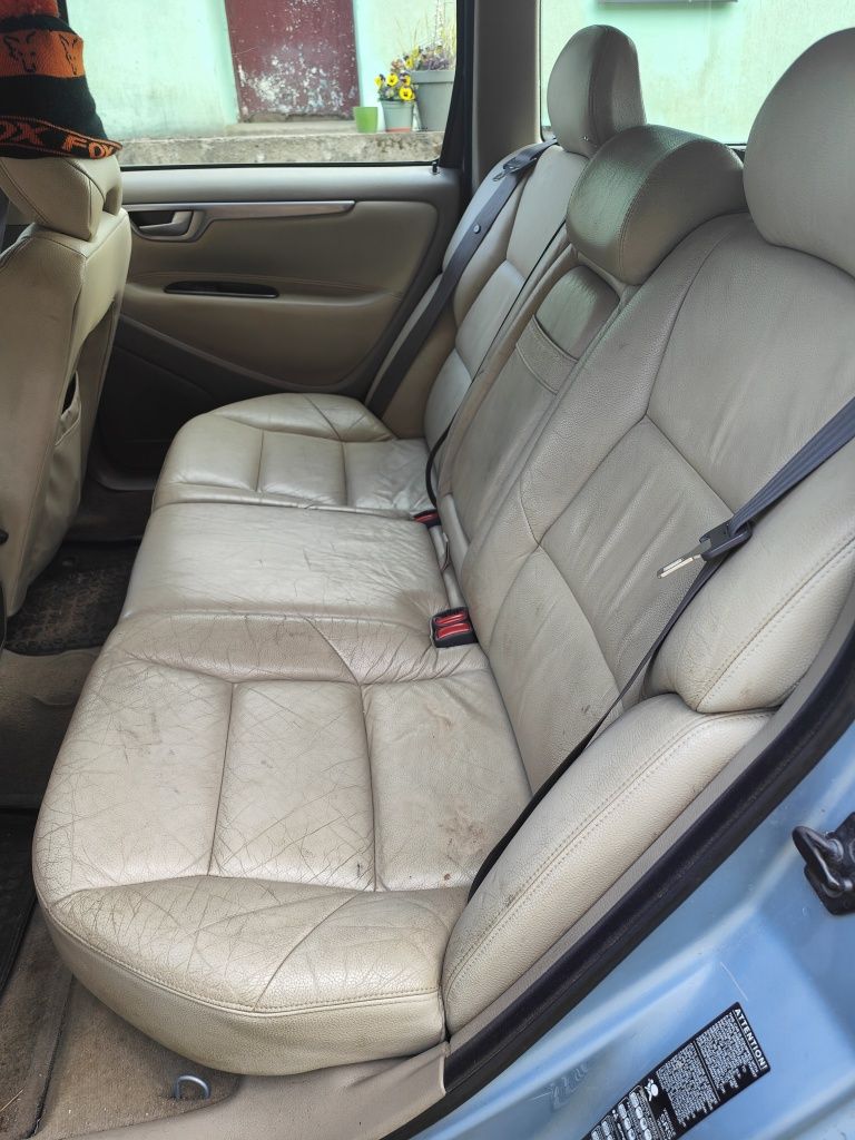 Volvo V70 2 gen 2.4 T