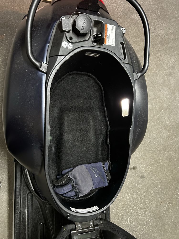 Vespa GTS 300 Super Tech 2023