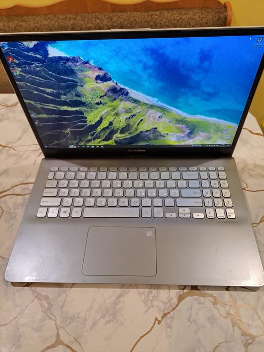 Asus vivobook ноутбук б/в