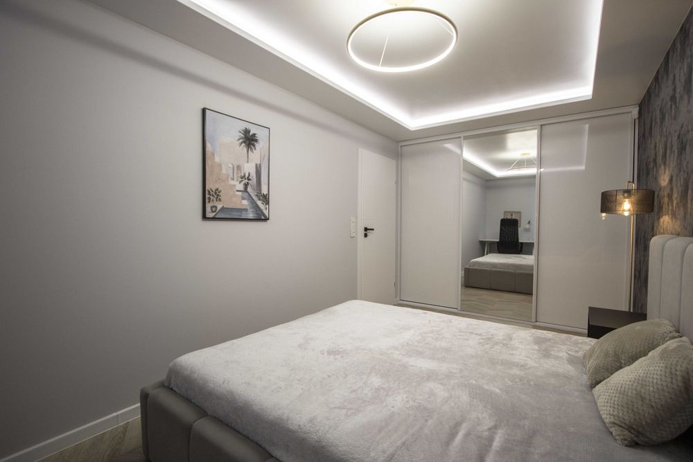 Komfortowe 60 m² z balkonem, parkingiem i klimatyzacją / Centrum