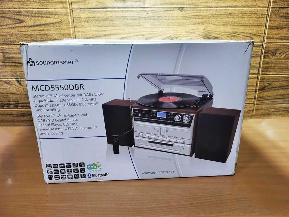 ВАДА ! Двохкасетний CD вініловий програвач Soundmaster MCD5550