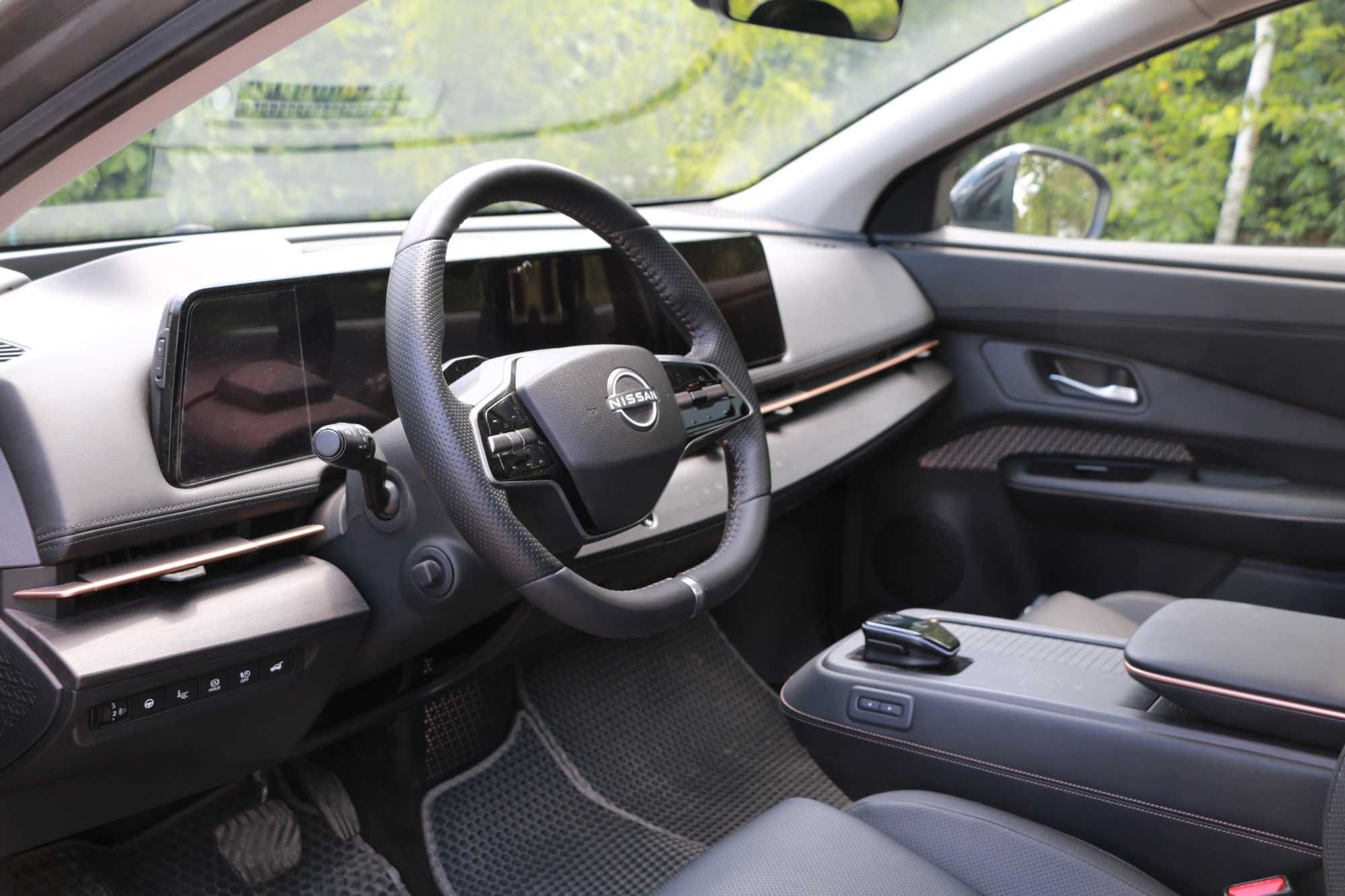 Электромобиль Nissan Ariya 2WD Top 2022, пробег 5600 км, идеальн. сост
