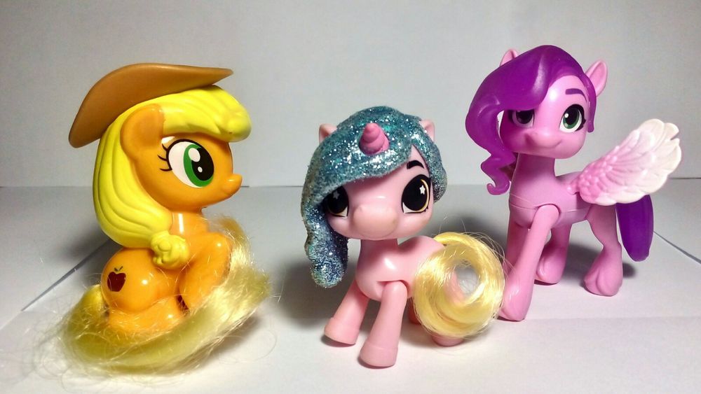 Фигурки,  My Little Pony Май литл пони Hasbro