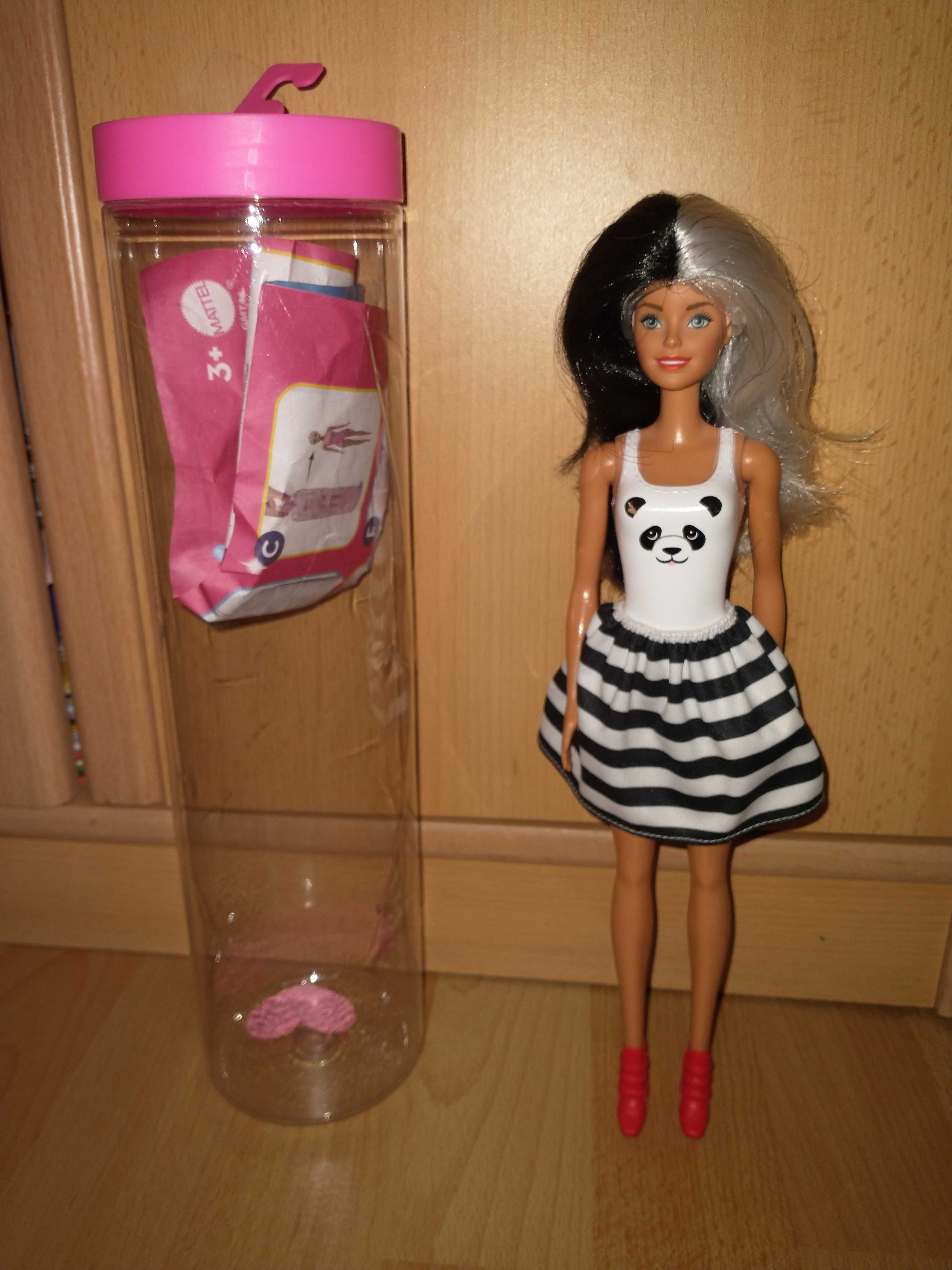 Lalka Barbie Color Reveal czarno-biała