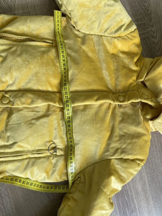 Куртка для дівчинки зима.