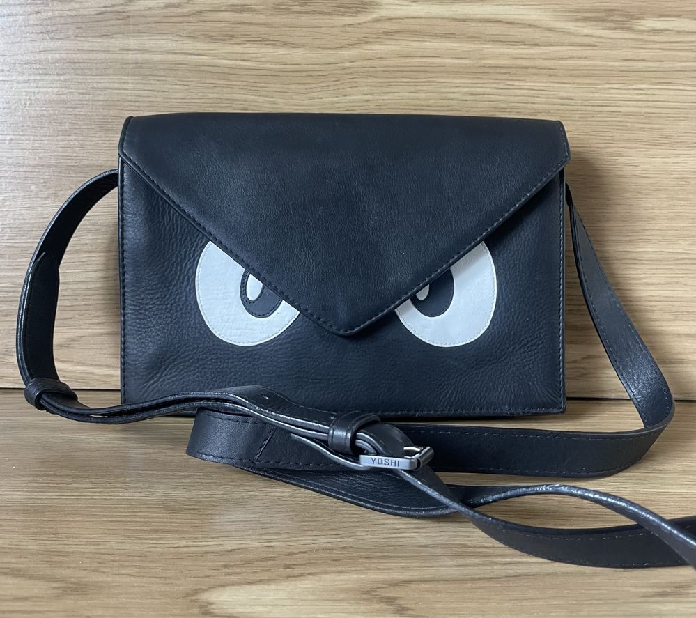 Кожаная оригинальная  сумка Yoshi