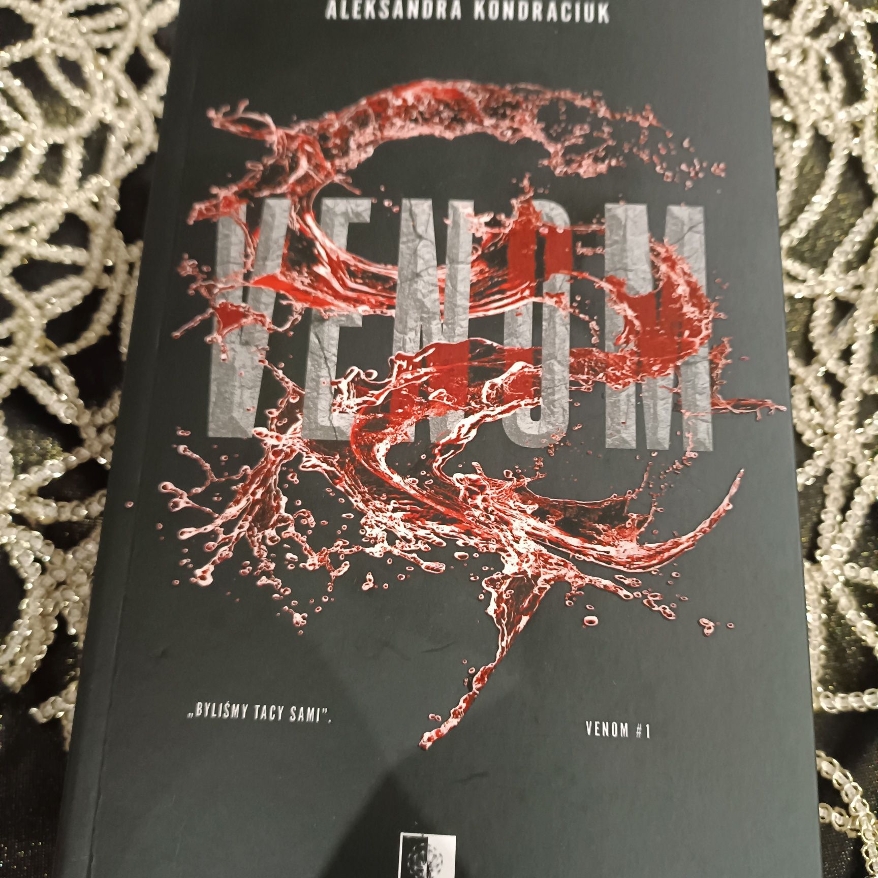 Aleksandra  Kondraciuk Venom tom I i II