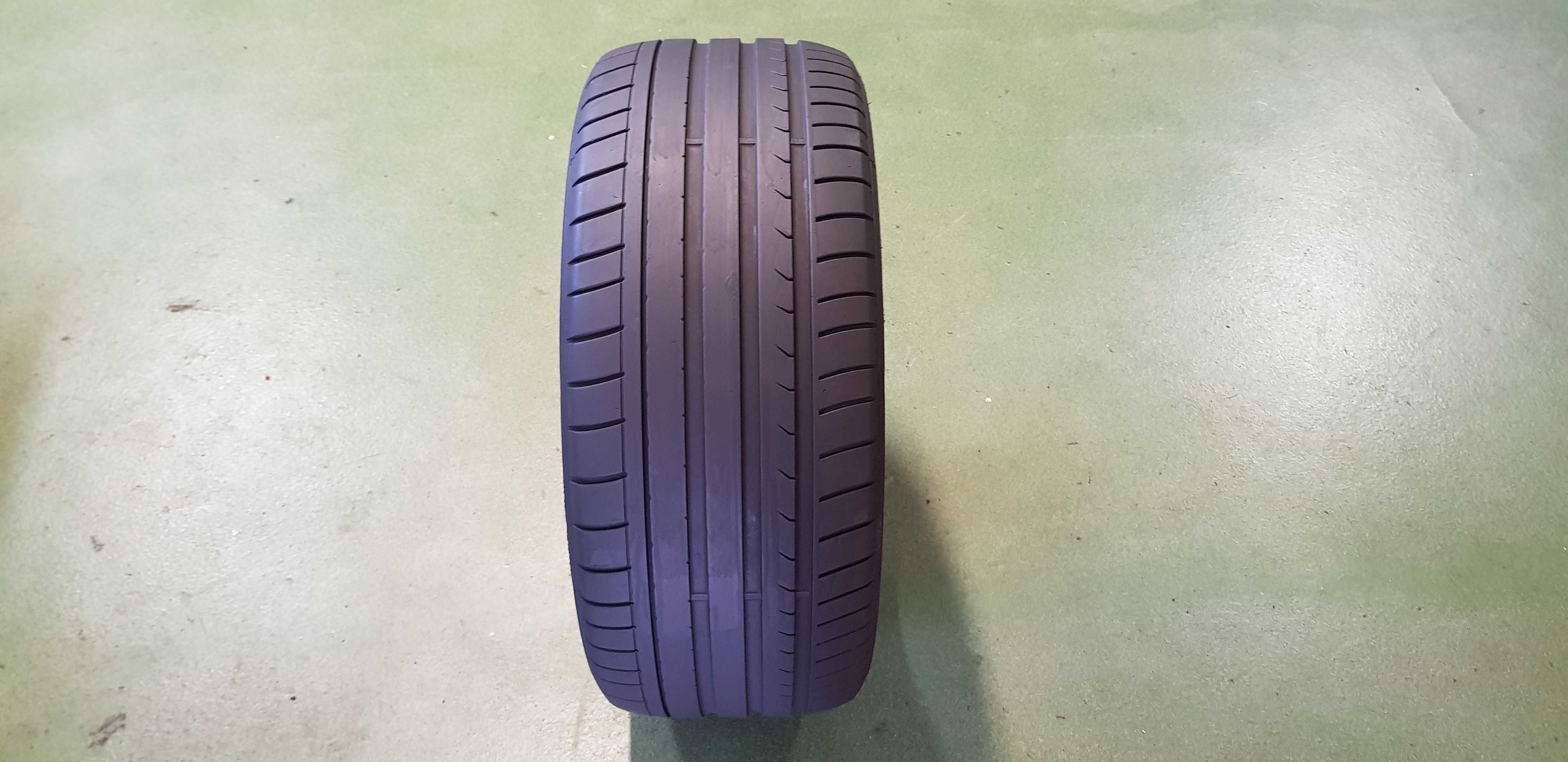 Opona pojedyncza 255 40 R19 96V Dunlop SP Sport Maxx GT bieżnik 5,2mm