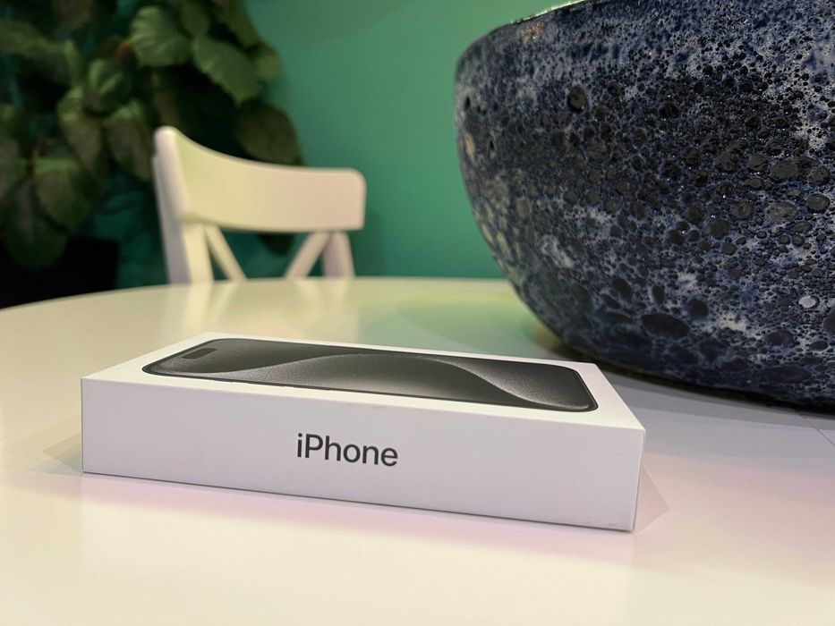 iPhone 15 Pro 128GB • Black Titanium • NOWY