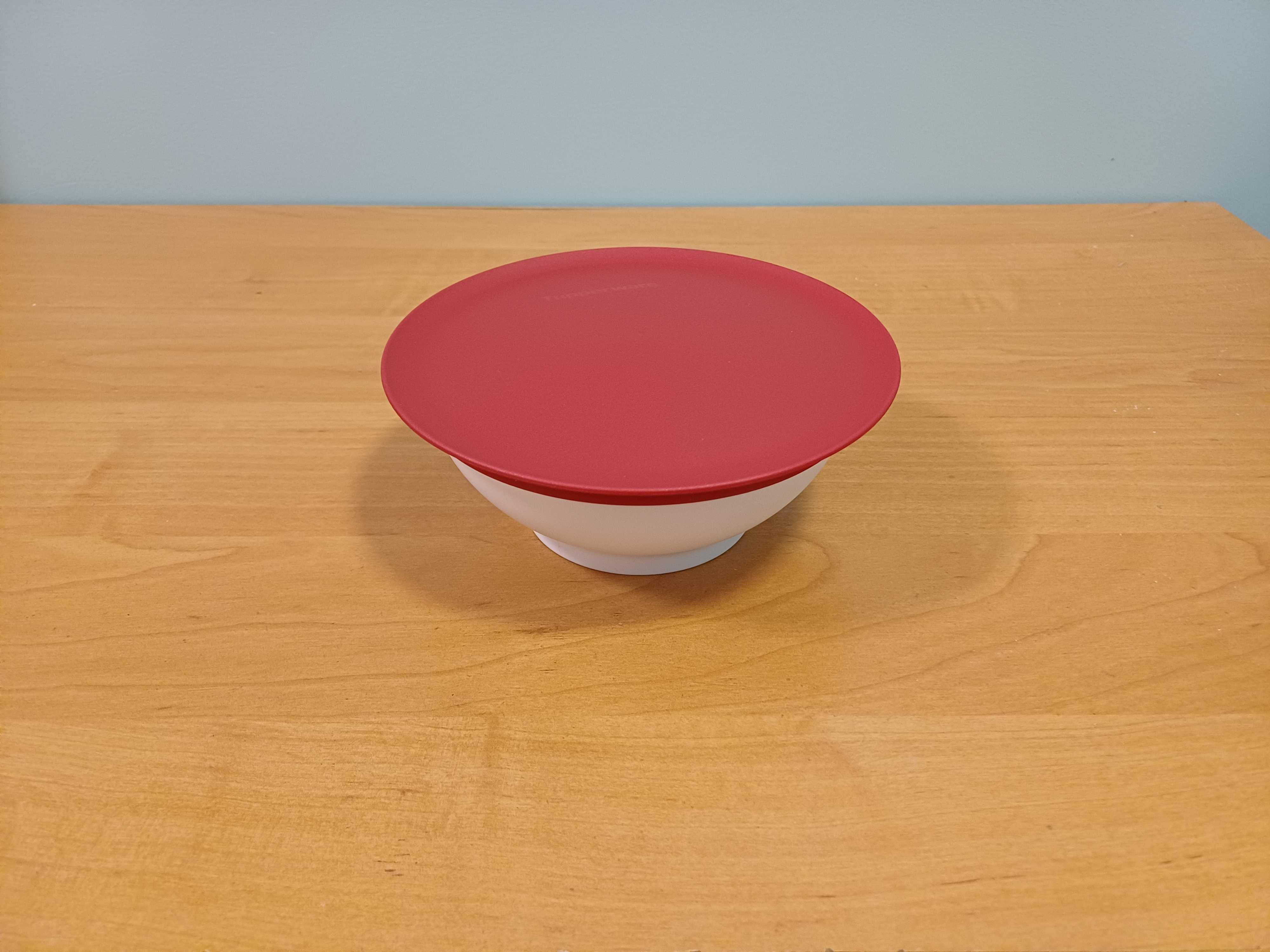 Чаши Аллегро 275 мл с крышками Tupperware, 2 шт б/у, 1 шт новая. Пиалы