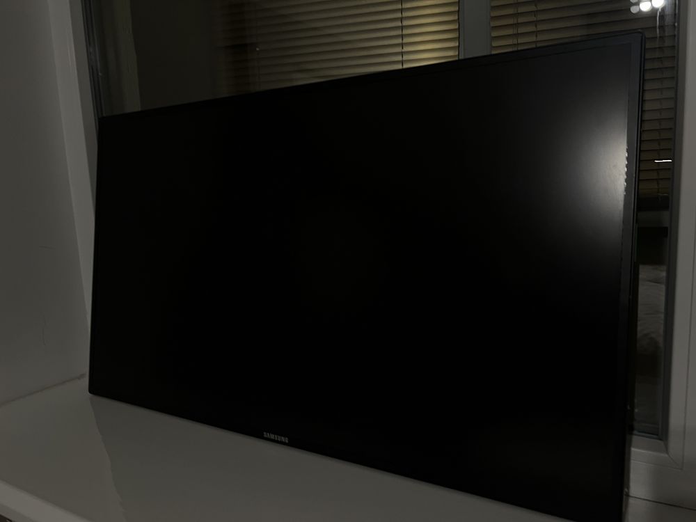 Smart Телевизор Samsung PE40C (требует замены дисплея)