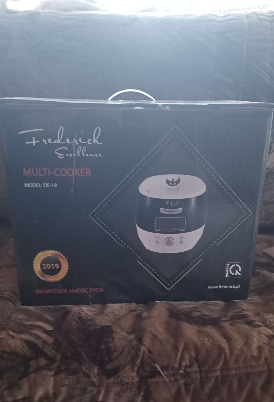 Multi cooker Frederick Exellence