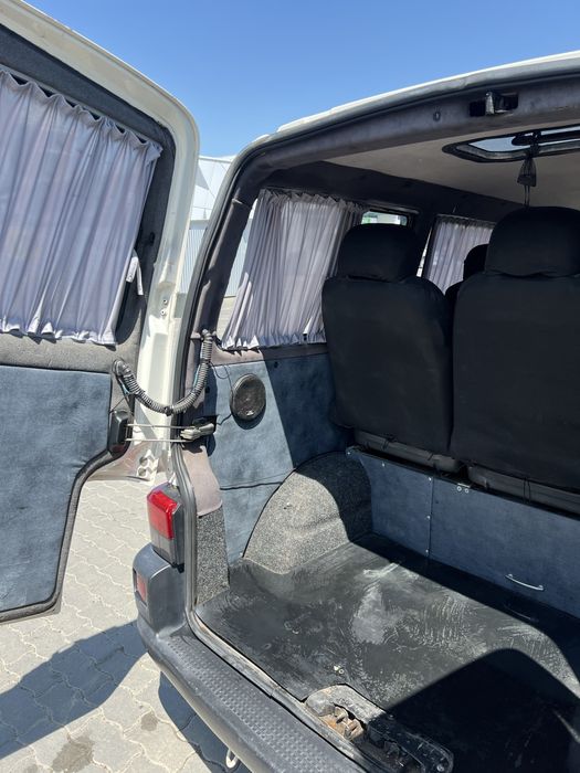 Volkswagen T4 2000р.в.  2.5 65 кВт