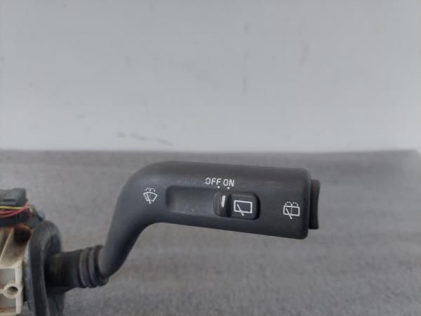 Conjunto / manetes de luzes e limpa vidros SAAB 9-3 Hatch (YS3D)